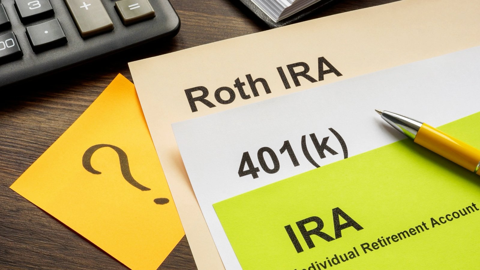 What’s The Difference Between A Gold IRA And Traditional IRA?